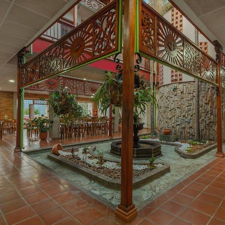 Granja Del Cafe Hotel Y Centro De Convenciones Venecia  Kültér fotó